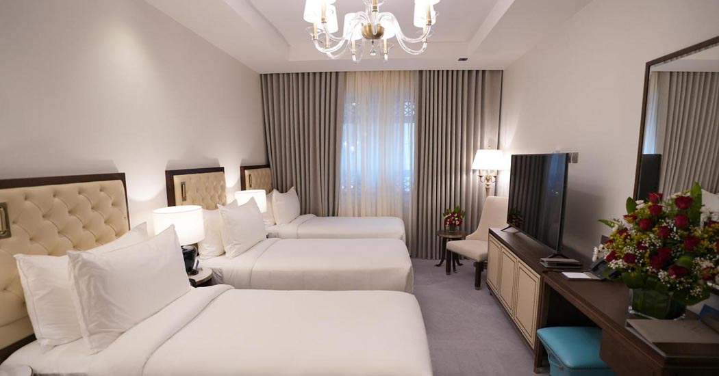 Peninsula Worth Hotel