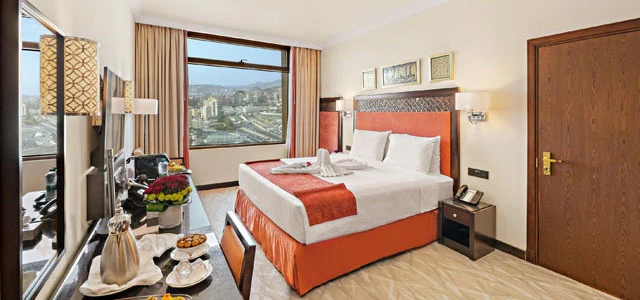 5 Star Private Umrah Package - 15 Days stay at Anjum Hotel Makkah