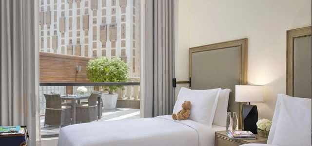 15 Days Umrah Package - Jumeirah Jabal Omar Makkah 5 Star Hotel