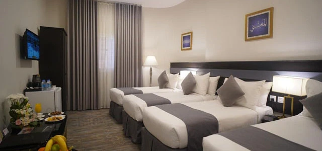 8 Days Umrah Package - Emaar Andalusia 3 Star Hotel